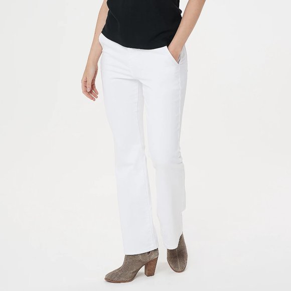Women's Timeless Regular Flare Jeans - White - Picture 1 of 4